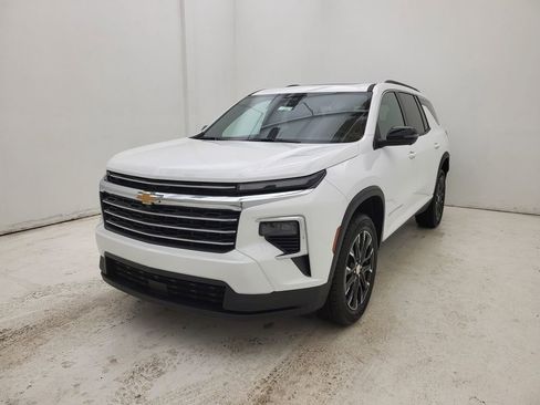 New 2026 Chevrolet Traverse LT w/ Sun and Wheel Package image 23