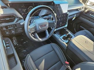 New 2026 GMC Yukon XL Elevation w/ Elevation Premium Package video 3