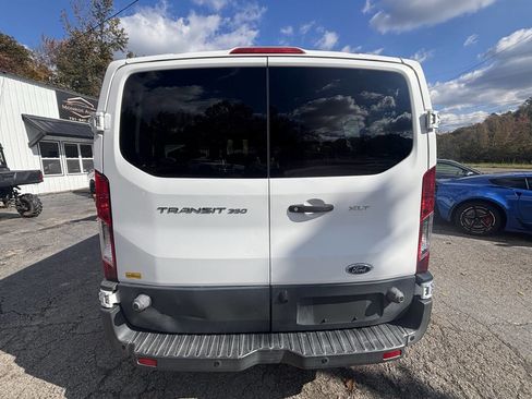 Used 2018 Ford Transit 350 XLT image 7