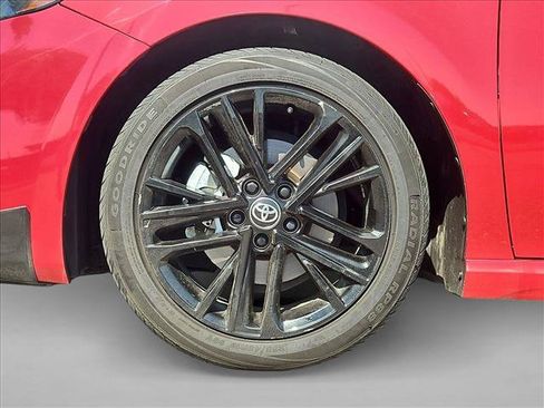 Used 2025 Toyota Camry SE FWD image 29