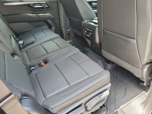 New 2026 Chevrolet Tahoe RST RWD image 11