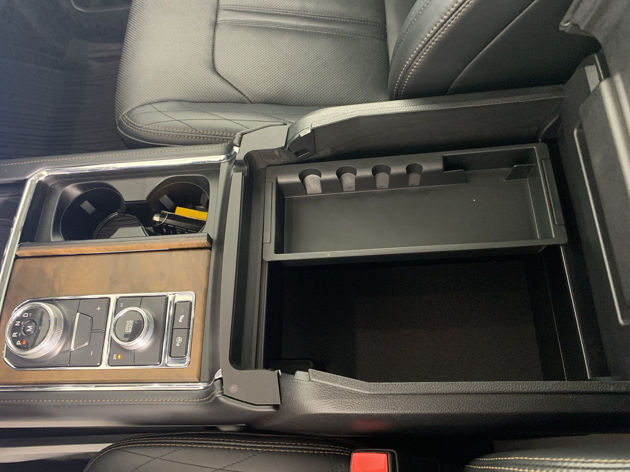 Used 2019 Ford Expedition Platinum AWD/4WD image 26