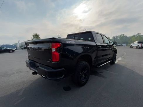 Used 2020 Chevrolet Silverado 1500 LT Trail Boss AWD/4WD image 9