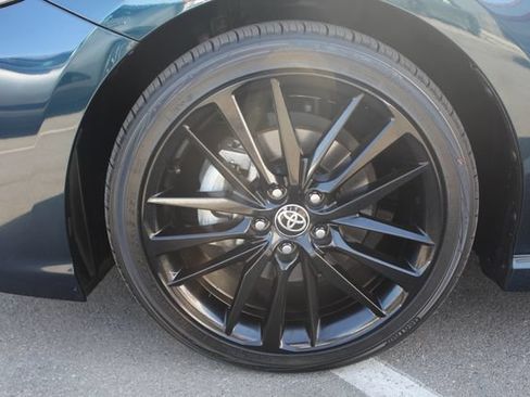 Used 2021 Toyota Camry XSE FWD image 9