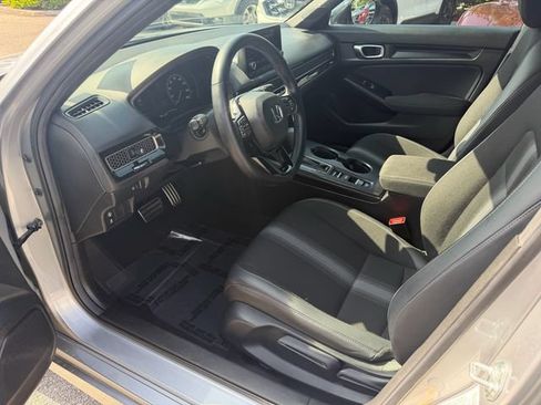 Used 2024 Honda Civic Sport image 10