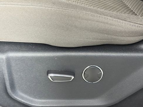 Used 2018 Ford F150 XLT w/ Equipment Group 301A Mid image 25