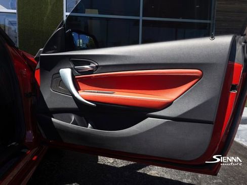 Used 2015 BMW M235i Coupe image 18