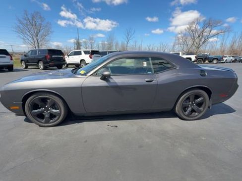Used 2014 Dodge Challenger R/T Plus image 5