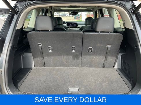 Used 2024 Kia Telluride SX w/ Towing Package FWD image 8