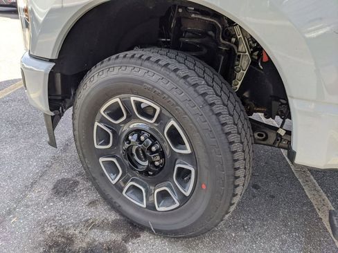 New 2026 Ford F250 Platinum AWD/4WD image 35