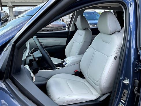 Certified 2025 Hyundai Tucson SEL image 8
