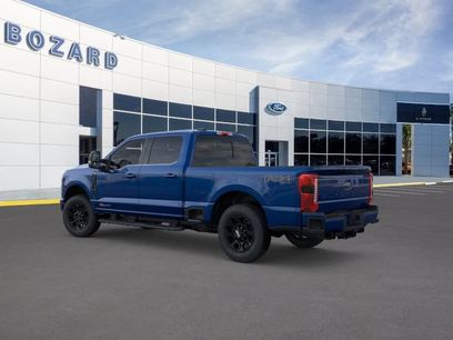 New 2026 Ford F350 Lariat w/ Black Appearance Package
