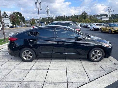 Used 2017 Hyundai Elantra ECO FWD image 4