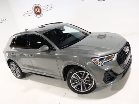 Used 2021 Audi Q3 2.0T Premium Plus w/ Premium Plus Package image 7