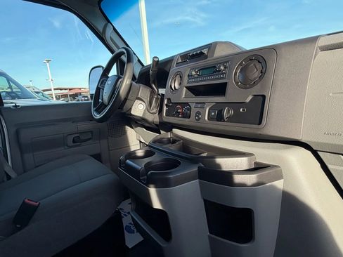 Used 2023 Ford E-350 and Econoline 350 Super Duty w/ Power Windows & Locks Group image 23