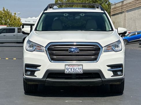 Used 2022 Subaru Ascent Limited w/ Technology Package image 10
