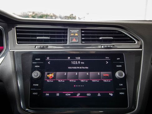 Used 2022 Volkswagen Tiguan SE R-Line FWD image 40