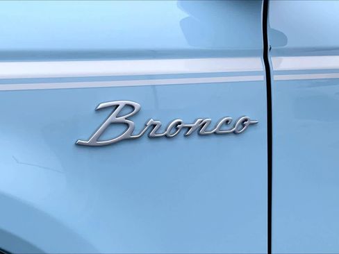 Certified 2023 Ford Bronco Heritage Edition image 25