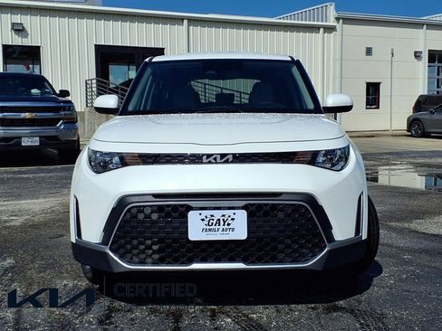 Certified 2025 Kia Soul LX image 13