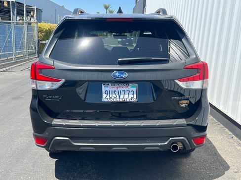 Certified 2025 Subaru Forester Wilderness w/ Wilderness Package AWD/4WD image 5