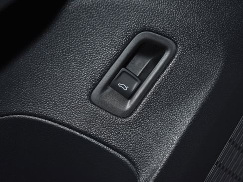 New 2026 Volkswagen Atlas SEL AWD/4WD image 5