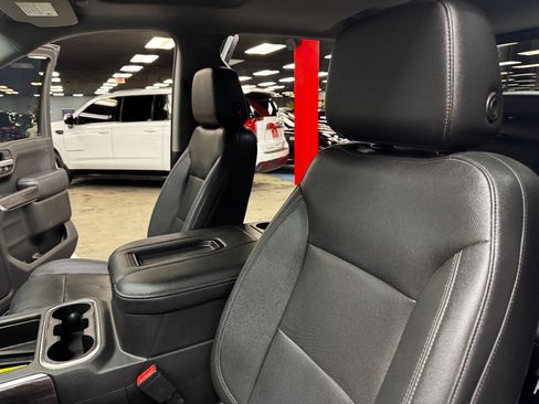 Used 2021 Chevrolet Silverado 1500 LTZ w/ LTZ Convenience Package II image 32