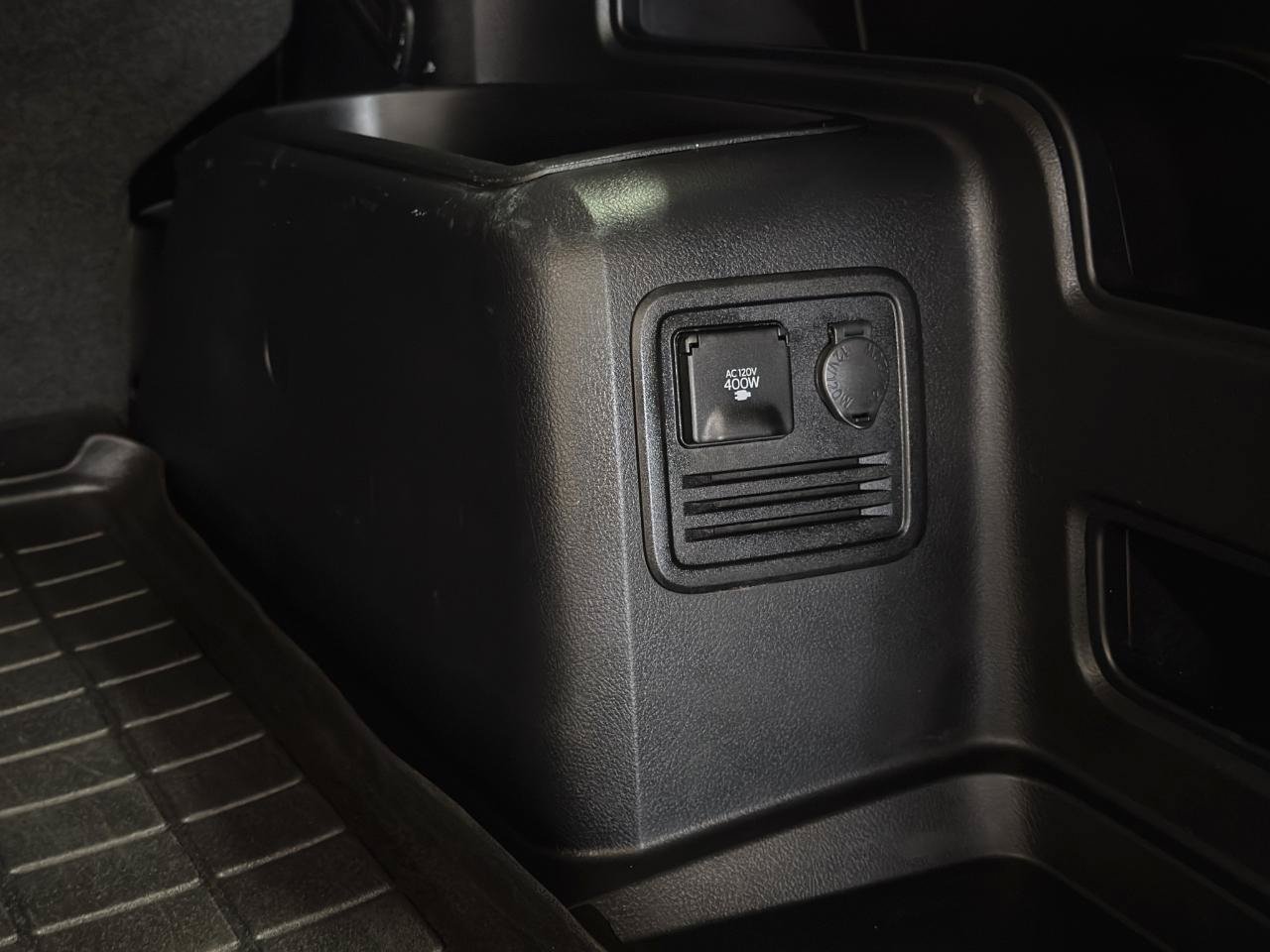 Used 2022 Toyota 4Runner SR5 Premium RWD image 32