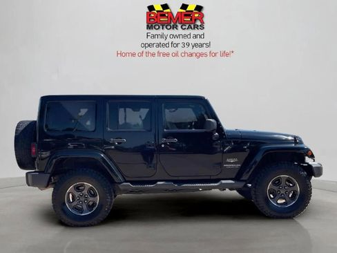 Used 2014 Jeep Wrangler Unlimited Sahara w/ Max Tow Package image 6