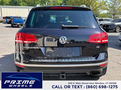 Used 2015 Volkswagen Touareg VR6 AWD/4WD image 6