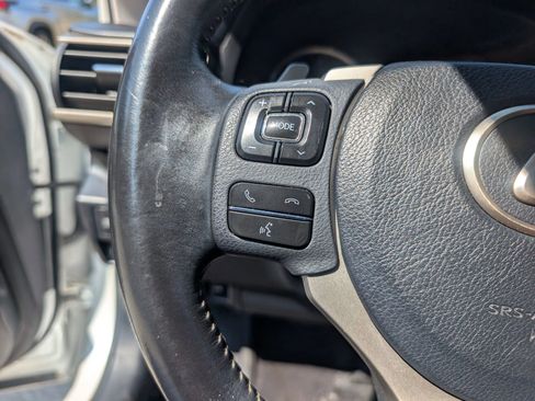 Used 2018 Lexus IS 300 w/ Comfort Package RWD image 21