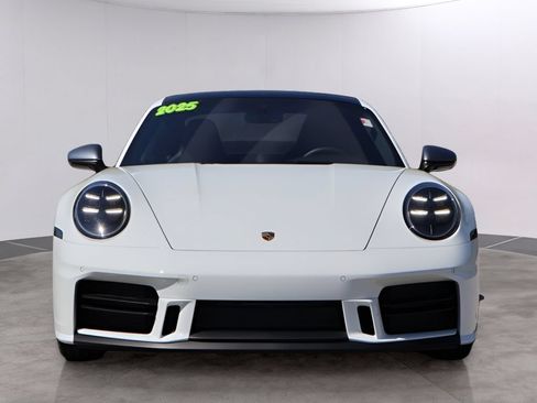 Certified 2025 Porsche 911 Carrera T RWD image 12