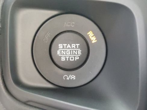 New 2026 Jeep Wrangler Unlimited Rubicon w/ Steel Bumper Group image 26