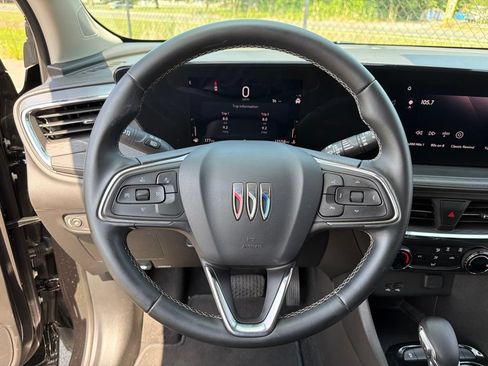 Used 2025 Buick Encore GX Preferred FWD image 20