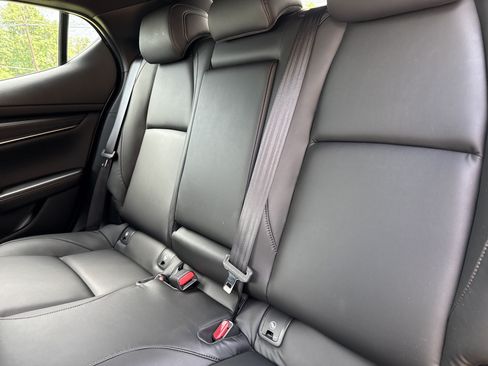 Used 2025 MAZDA MAZDA3 s FWD image 13