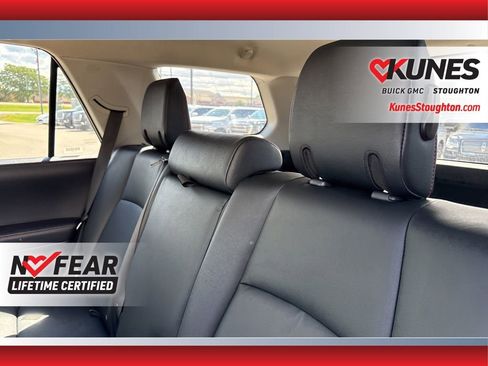 Used 2024 Toyota 4Runner TRD Off-Road Premium image 39