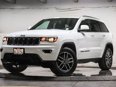 Used 2019 Jeep Grand Cherokee Laredo w/ Security & Convenience Group