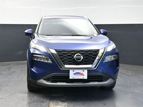 Used 2021 Nissan Rogue SV w/ Premium Package AWD/4WD image 2