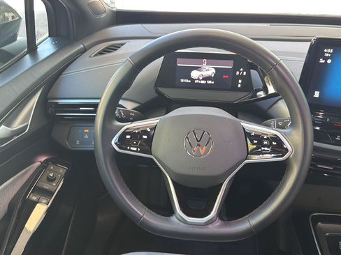 Certified 2024 Volkswagen ID.4 2WD image 17