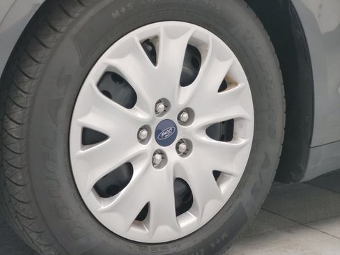 Used 2020 Ford Fusion S FWD image 31