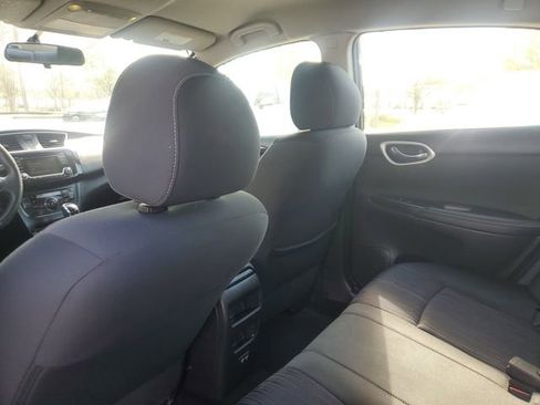 Used 2018 Nissan Sentra SV image 11