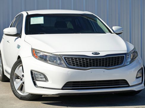 Used 2016 Kia Optima EX image 2