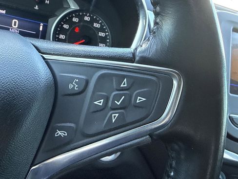 Used 2021 Chevrolet Equinox LT image 20