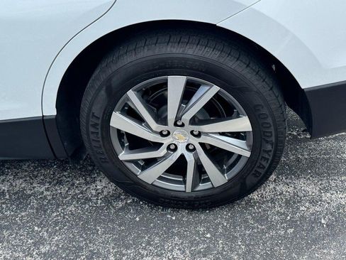 Used 2023 Chevrolet Equinox LT FWD image 7