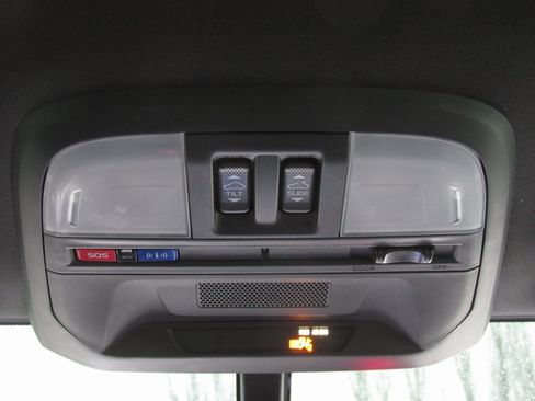 Used 2022 Subaru WRX Limited image 23