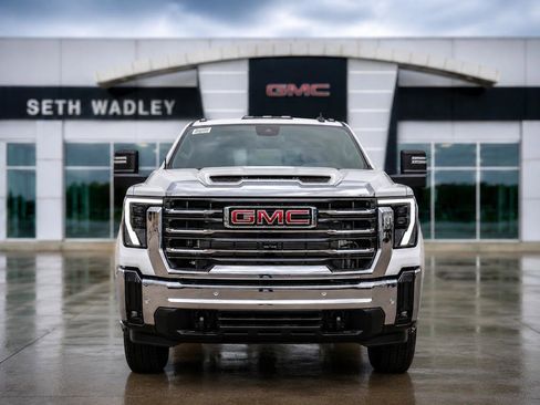 New 2026 GMC Sierra 3500 SLE w/ SLE Value Package AWD/4WD image 2