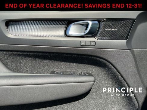 Certified 2021 Volvo XC40 P8 Recharge w/ Advanced Package image 24