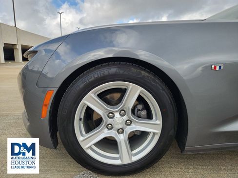 Used 2020 Chevrolet Camaro LT image 4