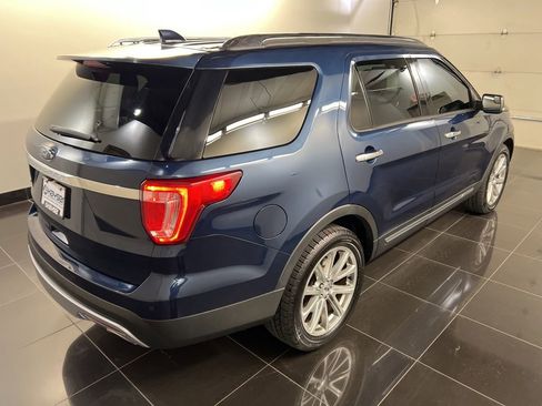 Used 2017 Ford Explorer Limited FWD image 6