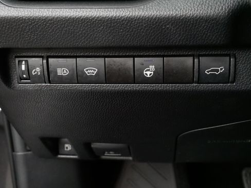 Used 2024 Toyota RAV4 XLE w/ Convenience Package AWD/4WD image 27
