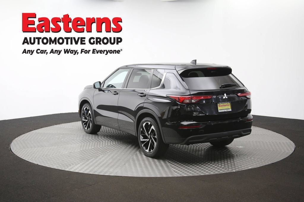 Used 2024 Mitsubishi Outlander SE AWD/4WD image 66
